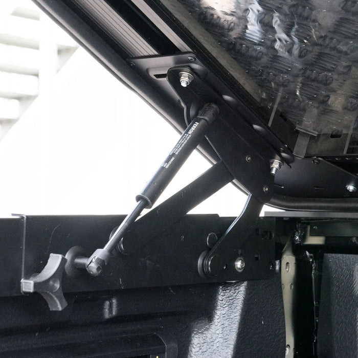 Truckman Silver Aluminium Lift-Up Tonneau Cover & Roll Bar Isuzu D-Max Mk6 (2021 Onwards) Double Cab image 3