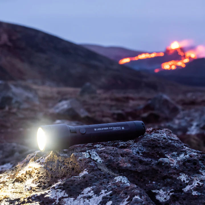 LEDLENSER P6R Signature Rechargeable Torch image 6