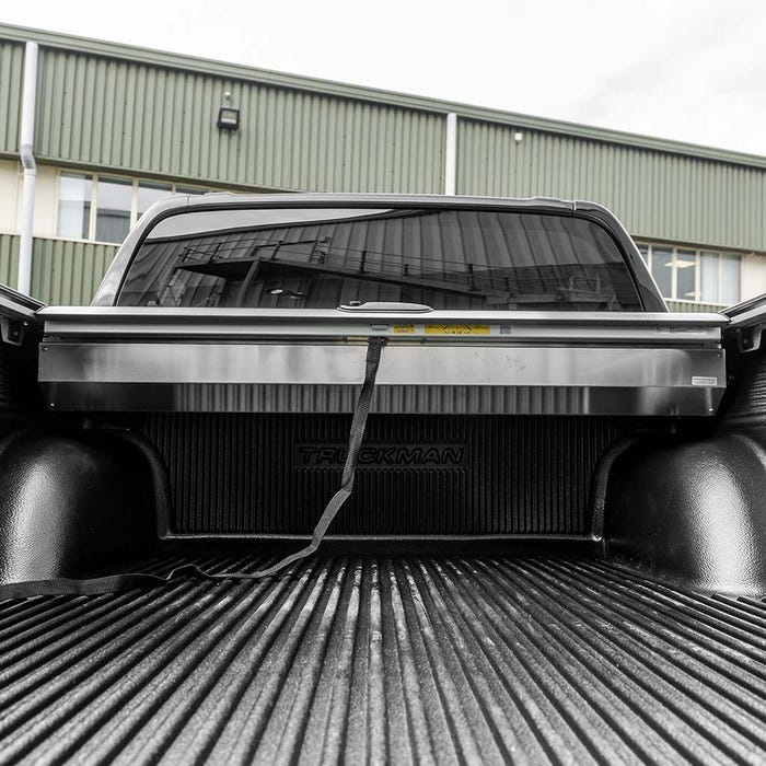 Mountain Top Tonneau Cover Roller Shutter (Silver) Mitsubishi L200 Mk8-9 (2015 Onwards) Extra Cab image 3