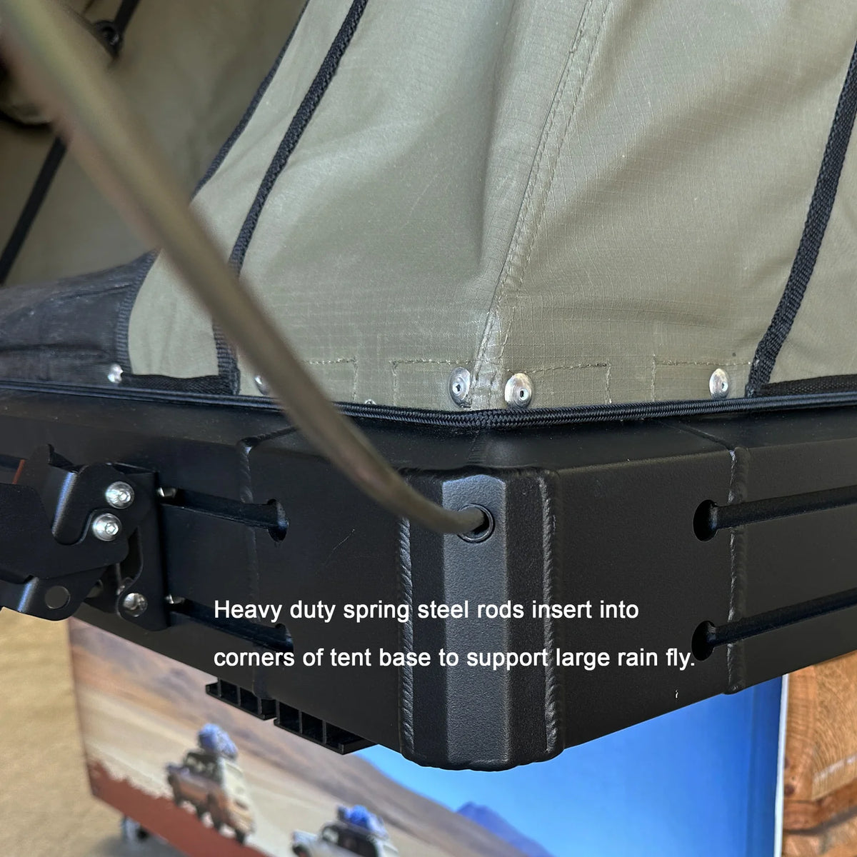 The Bush Company AX27 Hardshell Rooftop Tent