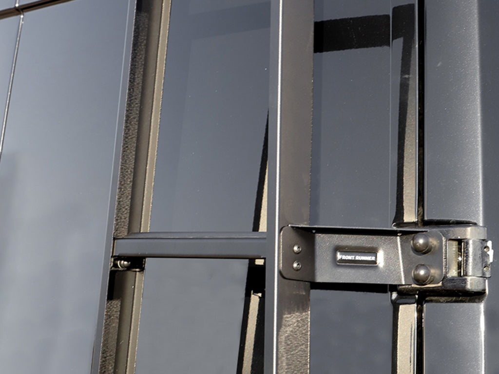 Mercedes-Benz Sprinter Ladder image 3