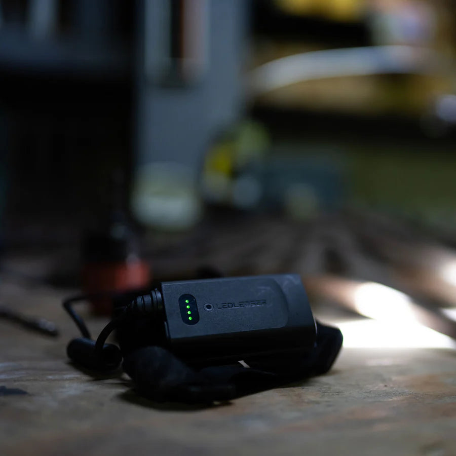 LEDLENSER H5R Core Rechargeable Head Torch image 4