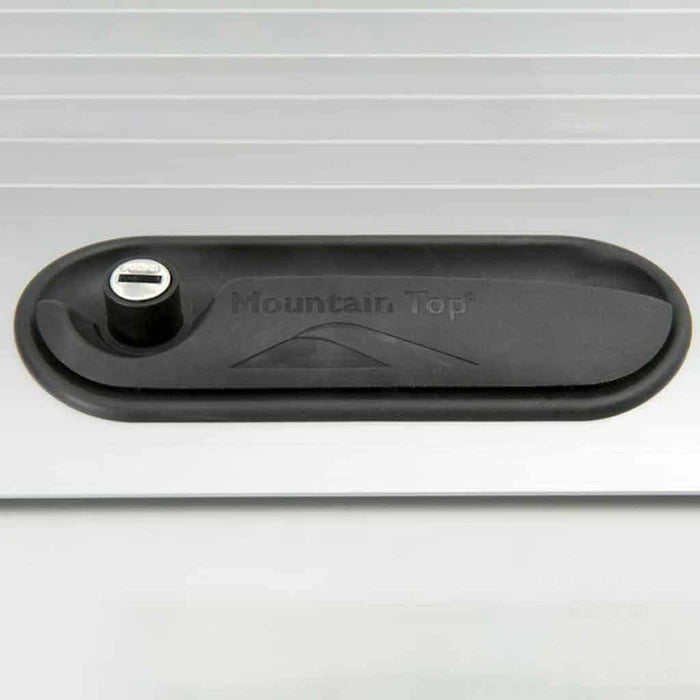 Mountain Top Tonneau Cover Roller Shutter (Silver) Isuzu D-Max Mk4-5 (2012 - 2020) Extra Cab image 4