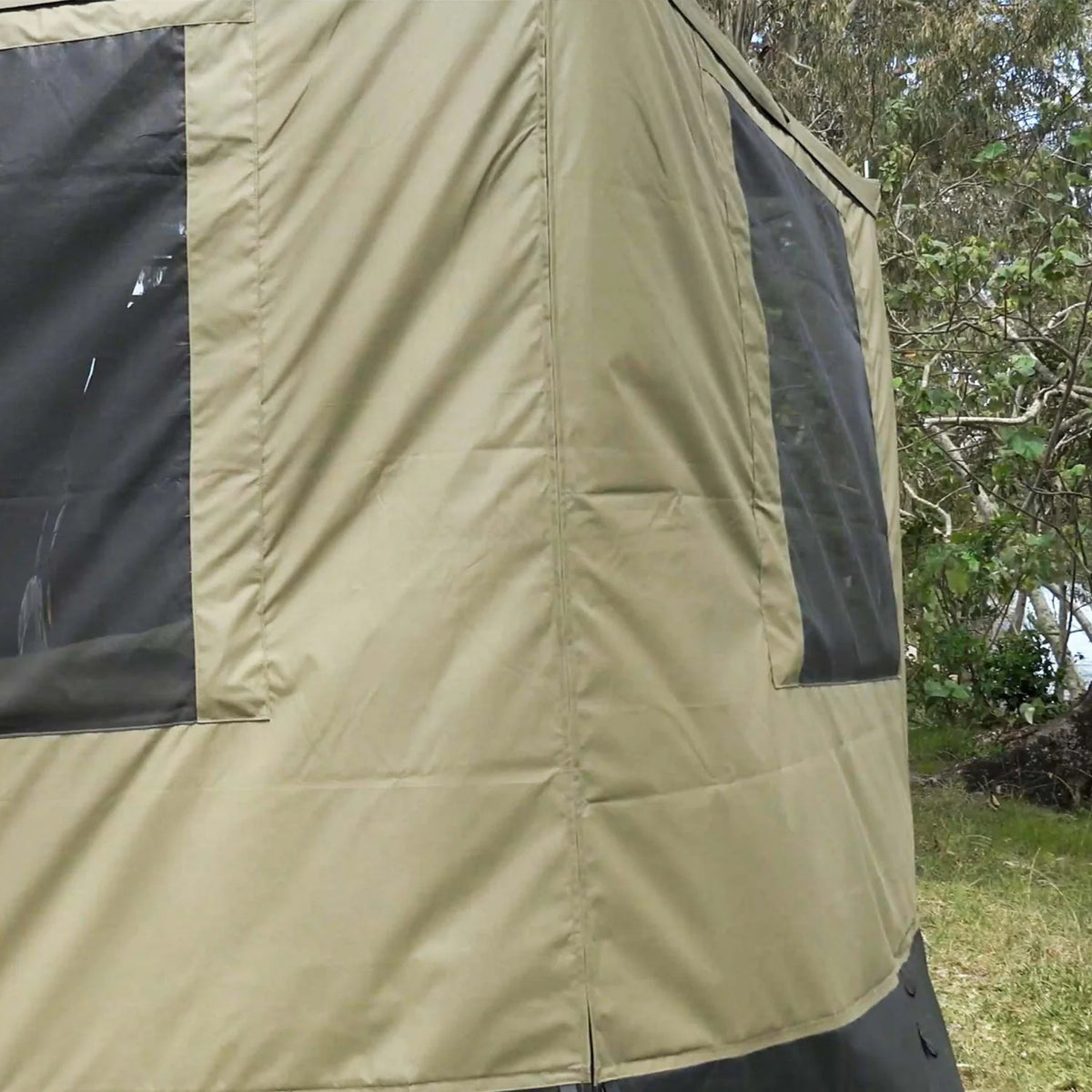 The Bush Company 270 XT Awning Wall Kit