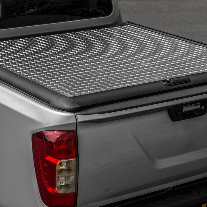 Mountain Top Style Chequered Aluminium Lift-Up Tonneau Cover Toyota Hilux Mk8-9 (2016 Onwards) Double Cab image 5