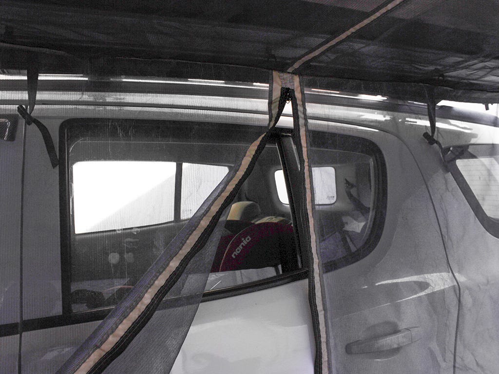 Easy-Out Awning Mosquito Net / 2M image 3