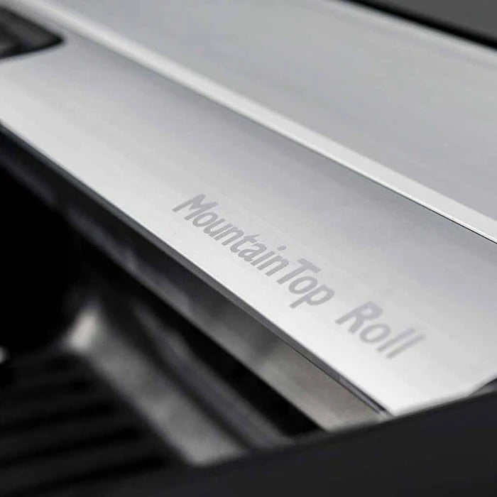 Mountain Top Tonneau Cover Roller Shutter (Silver) Toyota Hilux Mk8-9 (2016 Onwards) Extra Cab image 2