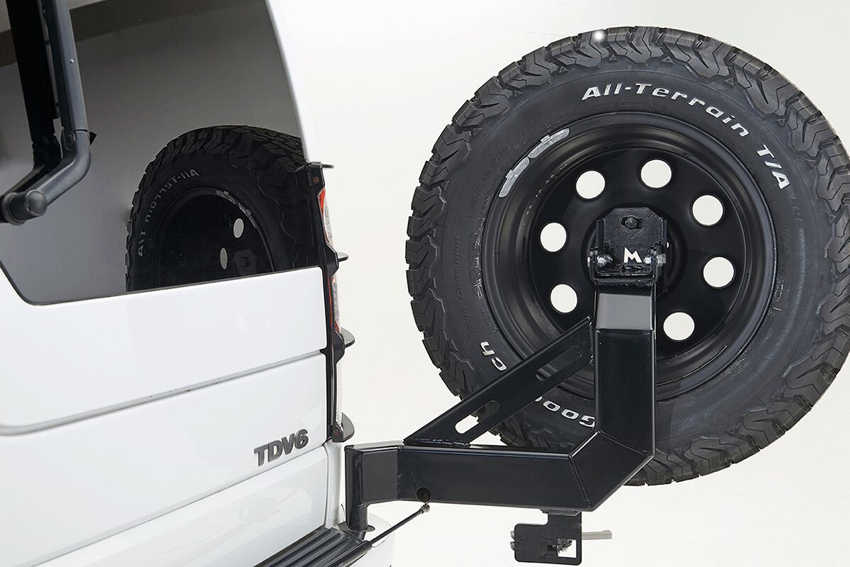 TF053 - Swing away spare wheel carrier for Discovery 3 and 4 image 2